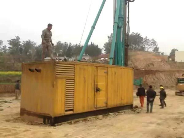 南岗如何判断水冷式机油散热器密封件是否需要更换？